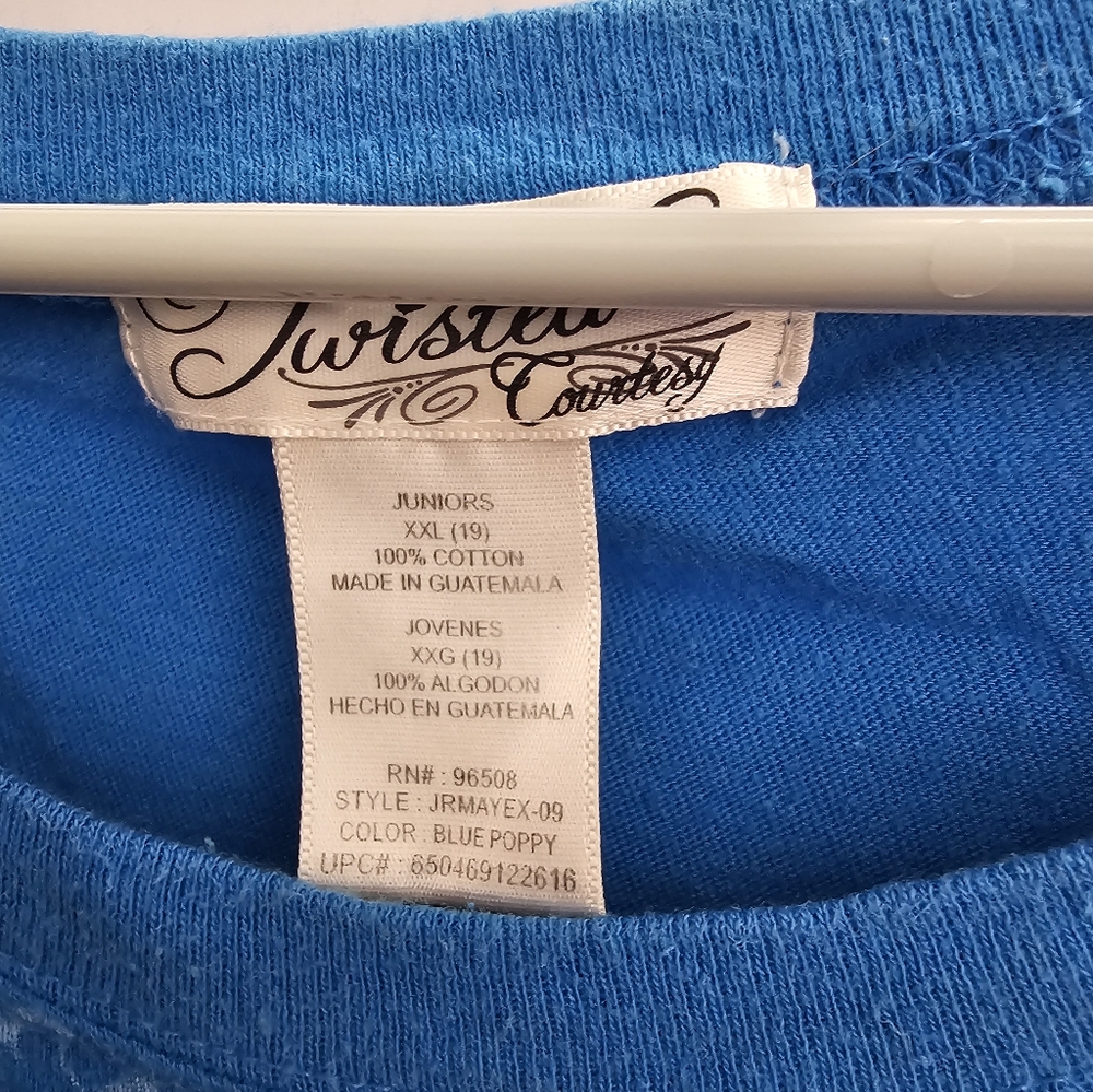 Twisted Blue Winged Graphic Tee - Picture 2 of 3